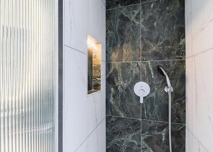 Elegant And New 아파트 파리